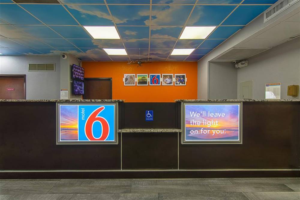 Motel 6 Atlanta Airport - Virginia Ave 3