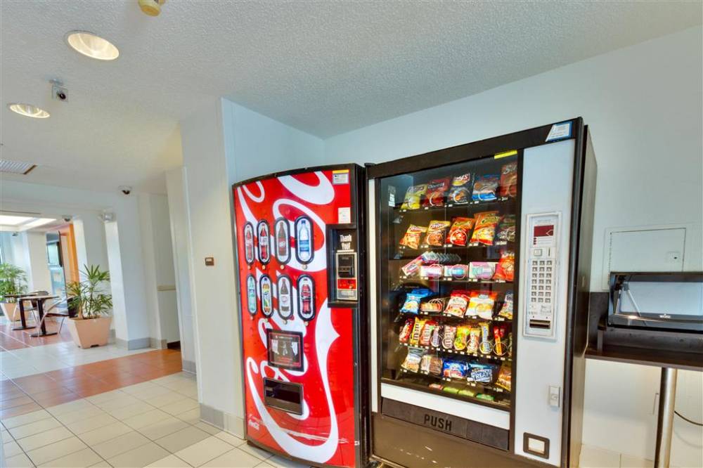 Motel 6 Dallas Lewisville 5