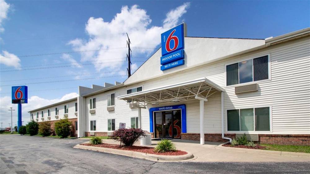 Motel 6 Des Moines East