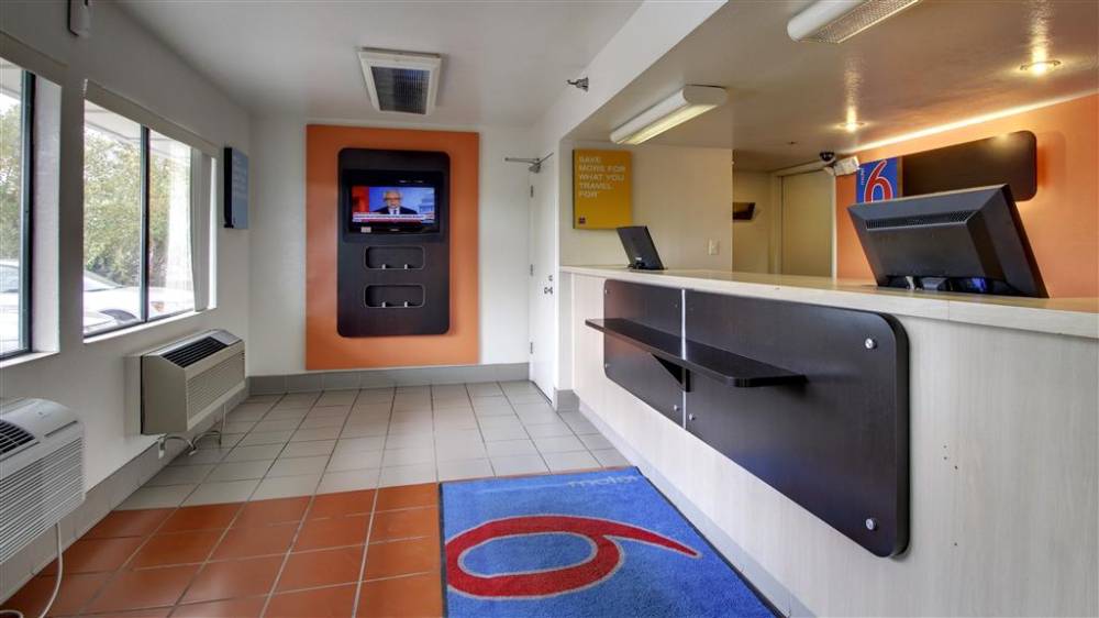 Motel 6 Des Moines Ia 2