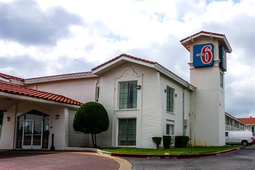 Motel 6 Euless Dfw West