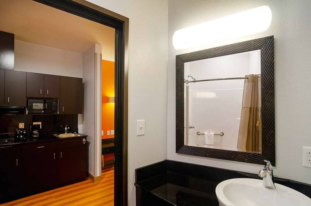 Motel 6 Midland, Tx 9