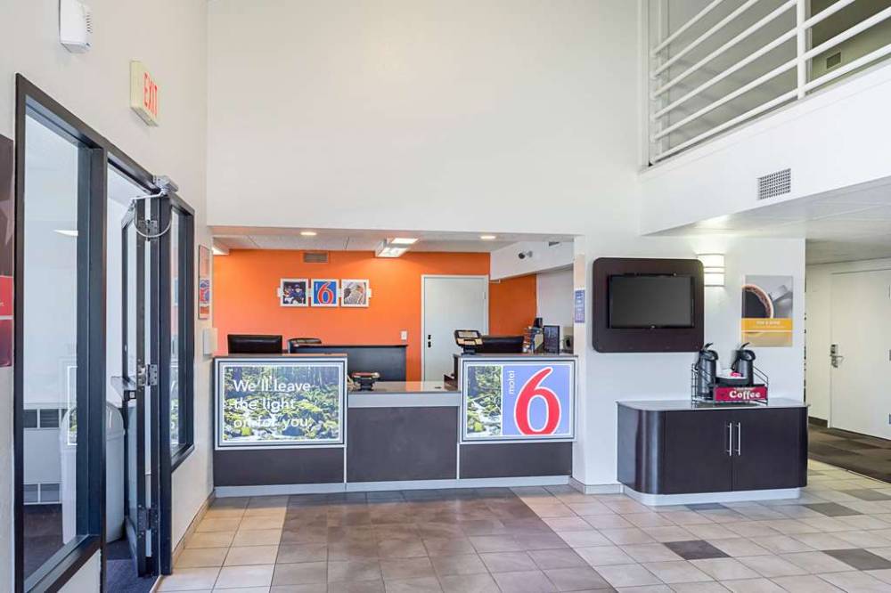 Motel 6 Spokane East 2