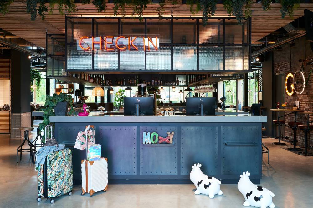 Moxy Amsterdam Schiphol Airport 3