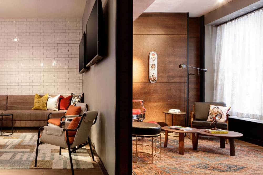 Moxy Richmond Downtown 5