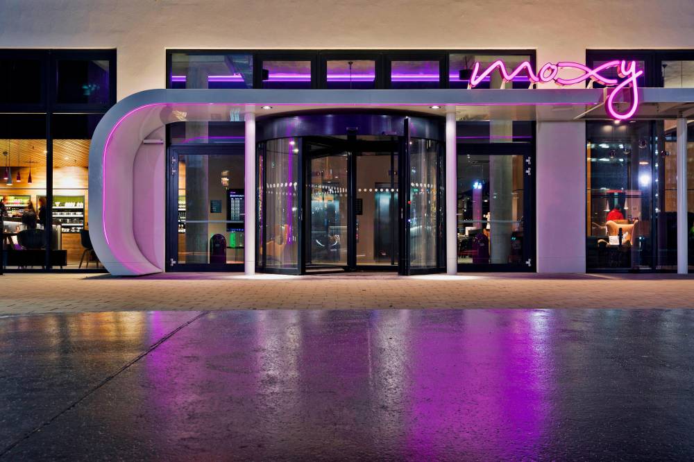 Moxy Vienna Airport 7