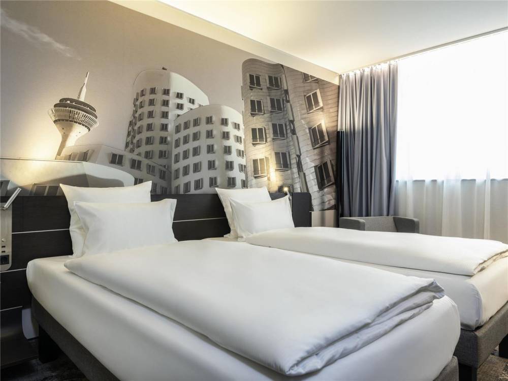 Novotel DÃ¼sseldorf Airport 7