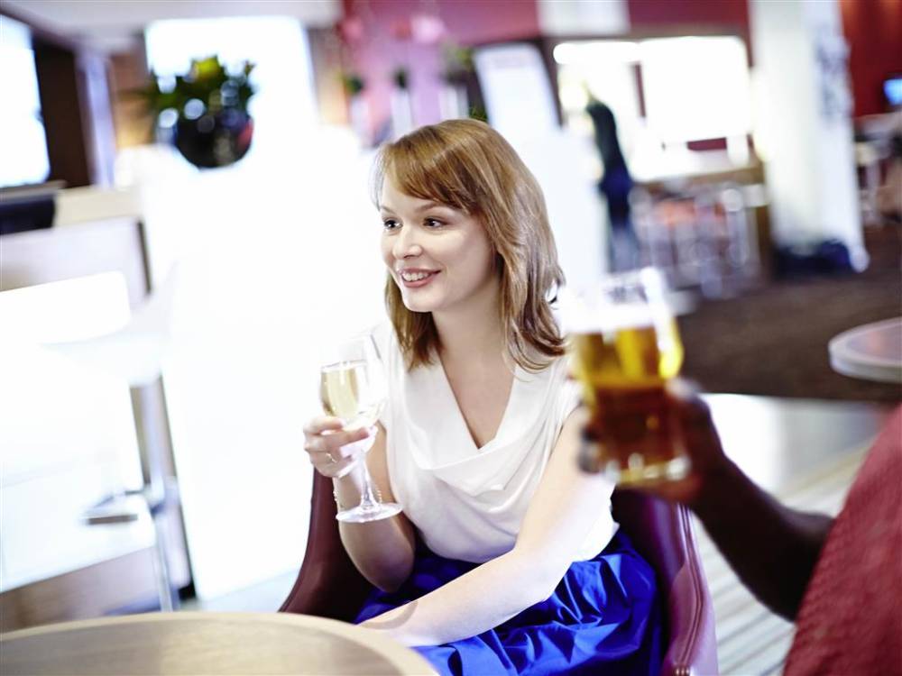 Novotel Newcastle Airport 5