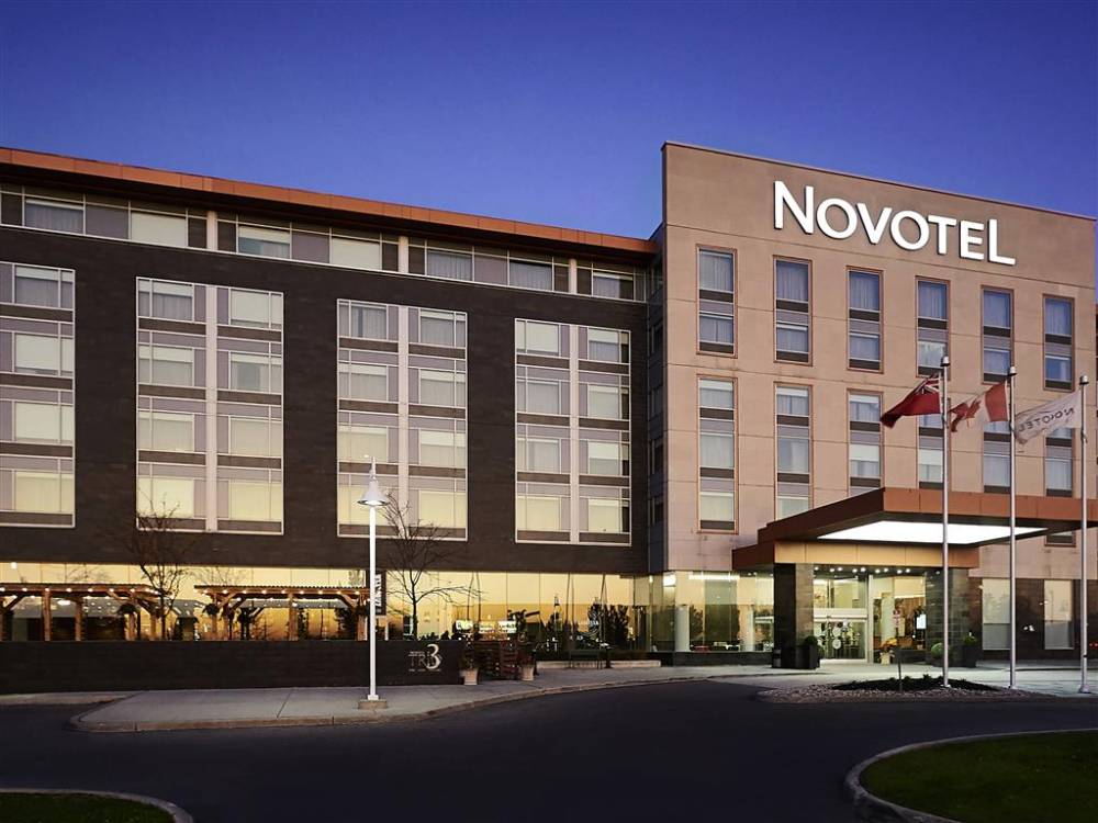 Novotel Toronto Vaughan