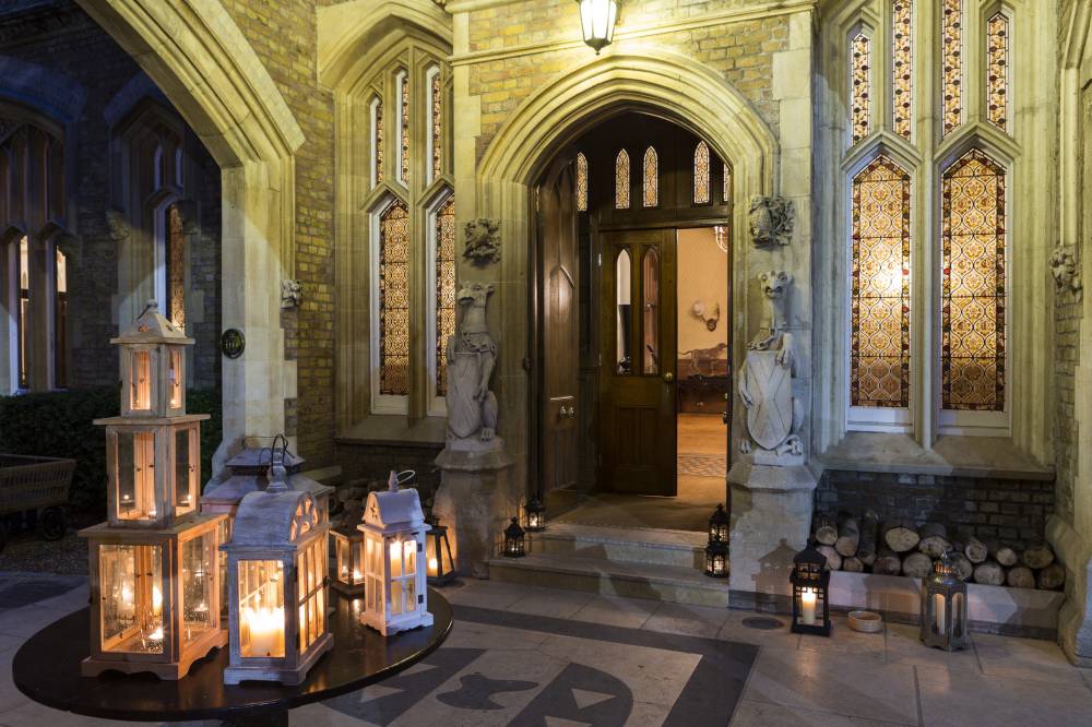 Oakley Court Hotel 4