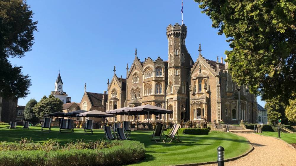 Oakley Court Hotel 8