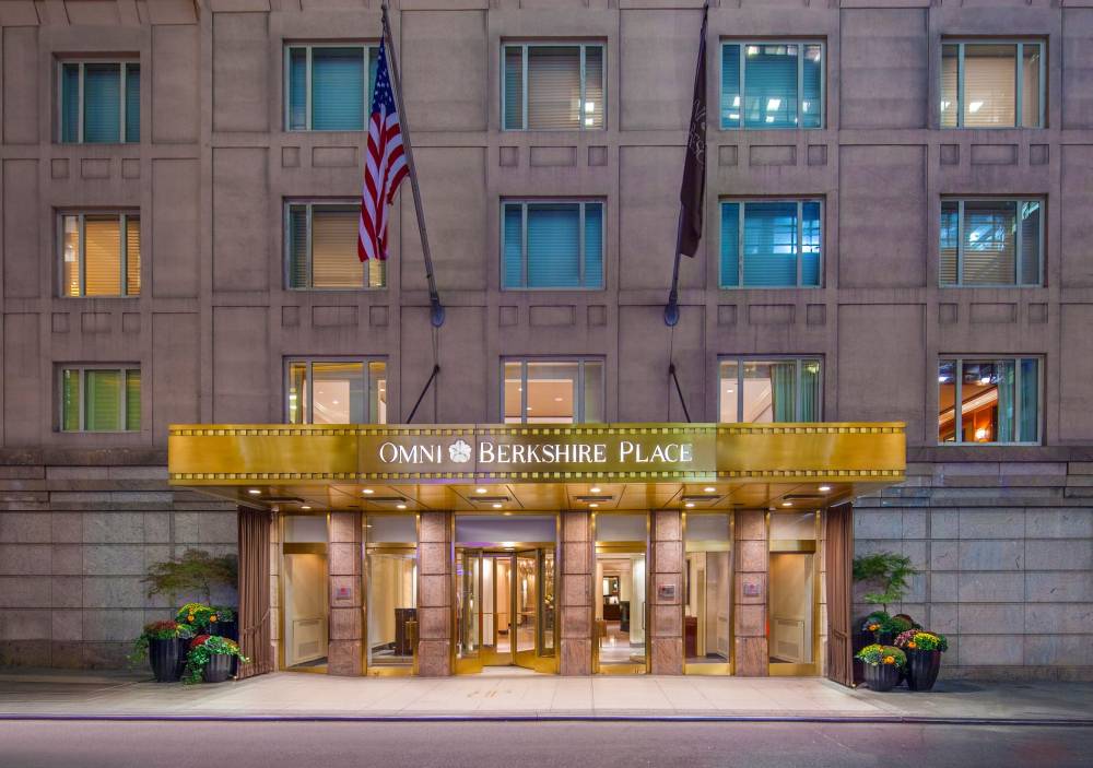 Omni Berkshire Place 4