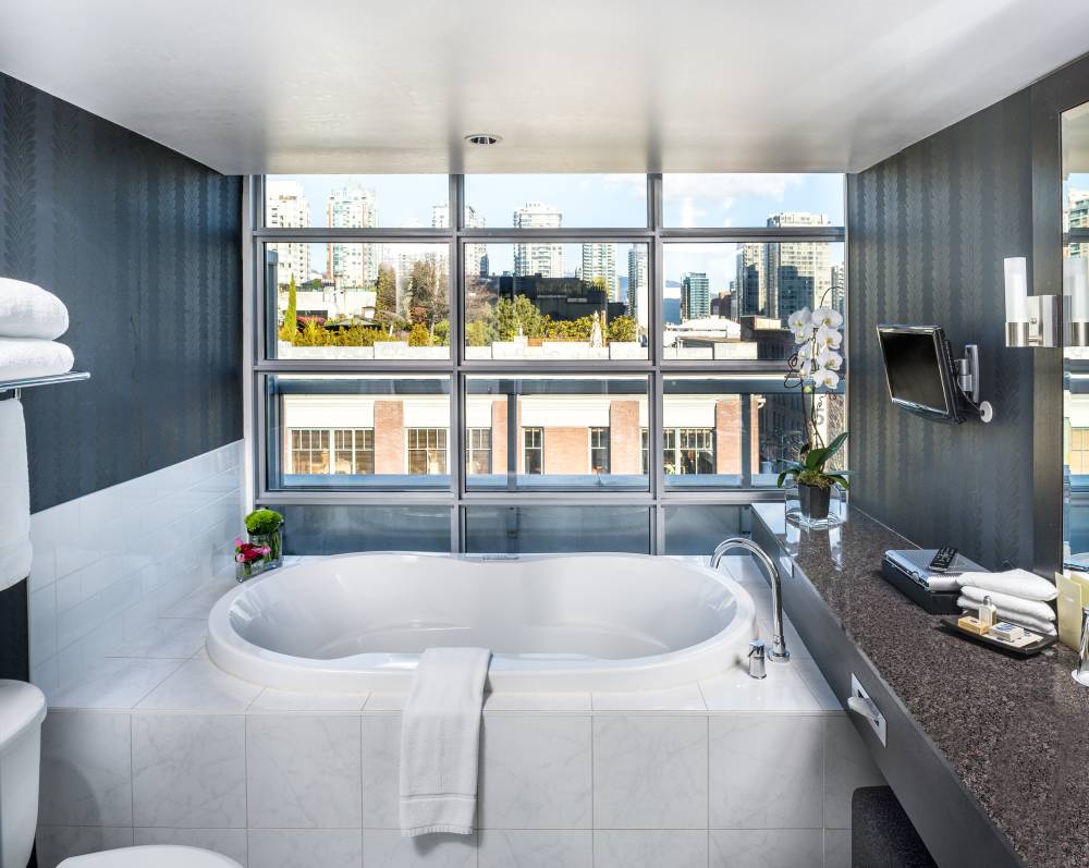 Opus Vancouver 1