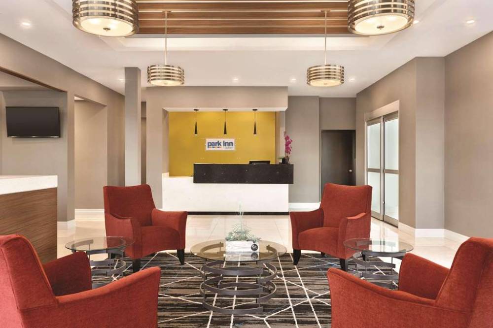 Park Inn By Radisson Brampton On 2