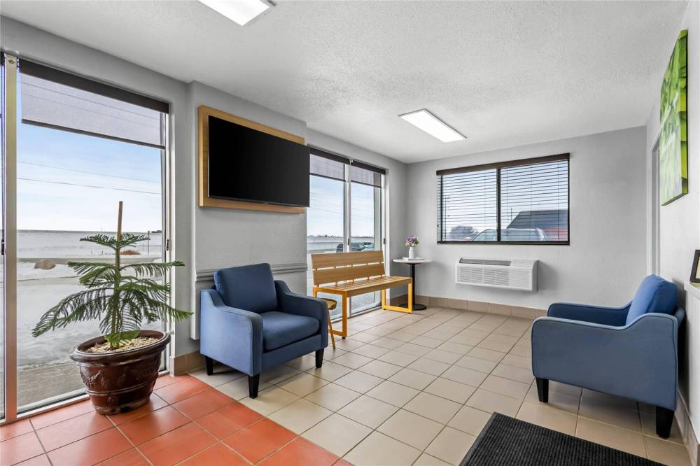 Park Inn By Radisson Fargo West Acres 3
