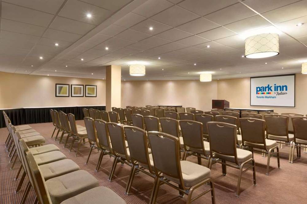 Park Inn By Radisson Toronto Markham 3