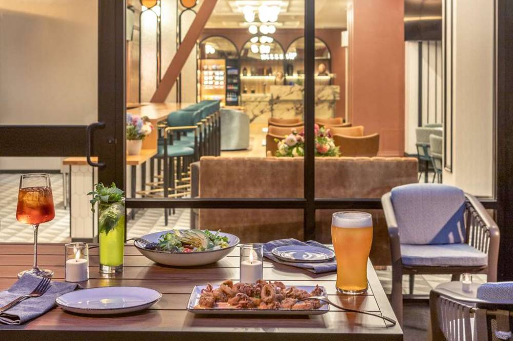 Pennyweight Hotel Boston  Curio Collection By Hilton 5