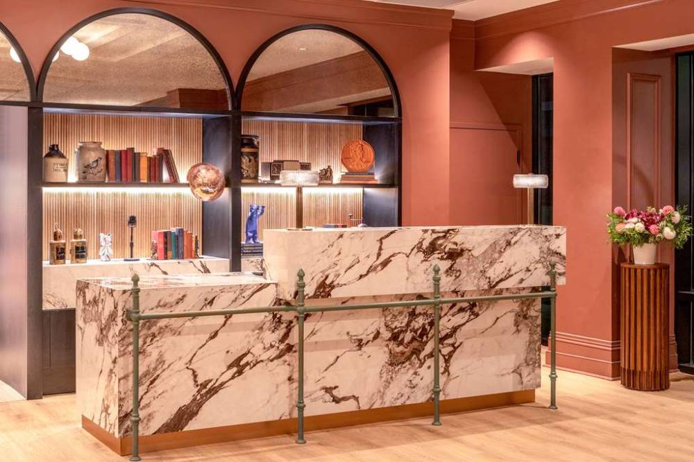 Pennyweight Hotel Boston  Curio Collection By Hilton 4