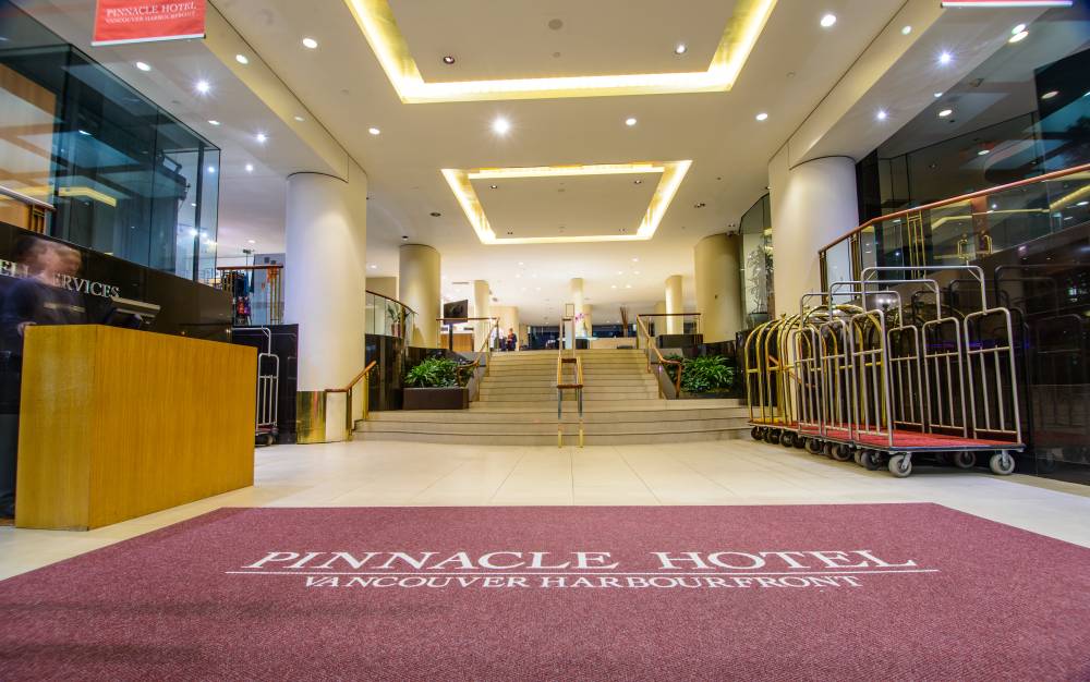 Pinnacle Hotel Vancouver Harbourfront 4
