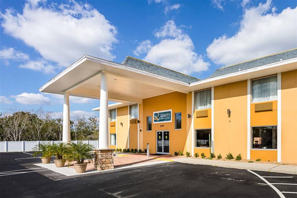 Quality Inn And Suites Heritage Park