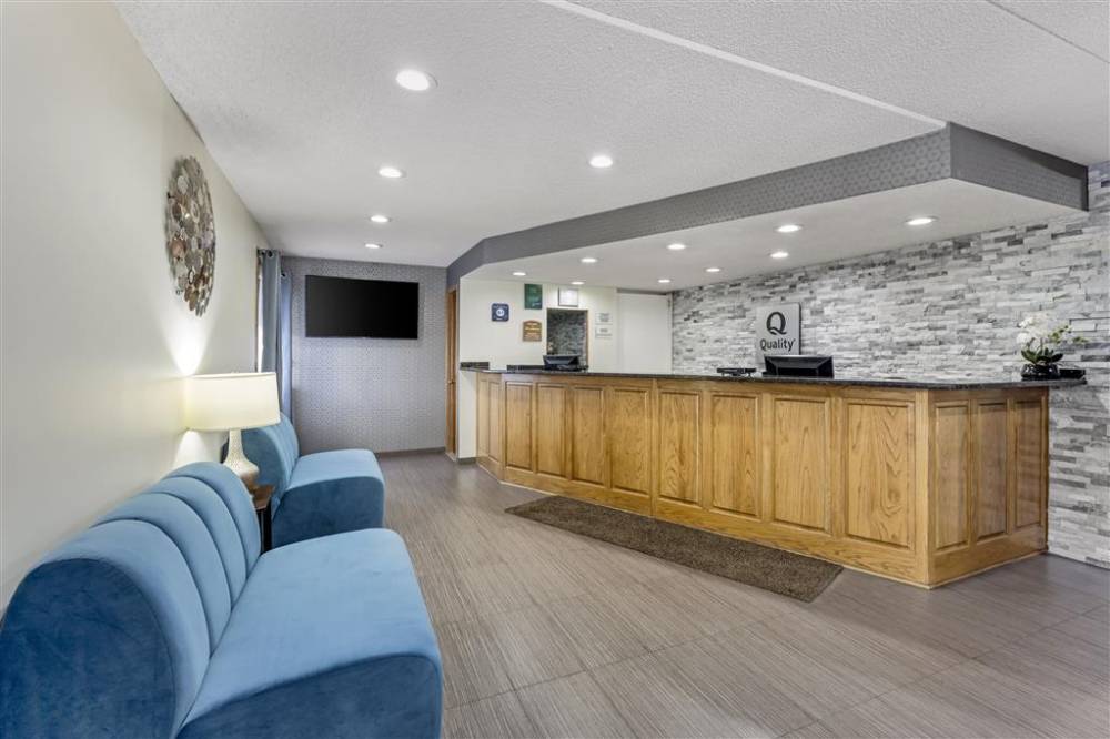 Quality Inn And Suites Lincoln South 5