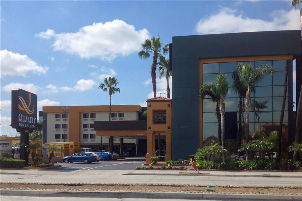 Quality Inn And Suites Los Angeles Airpo