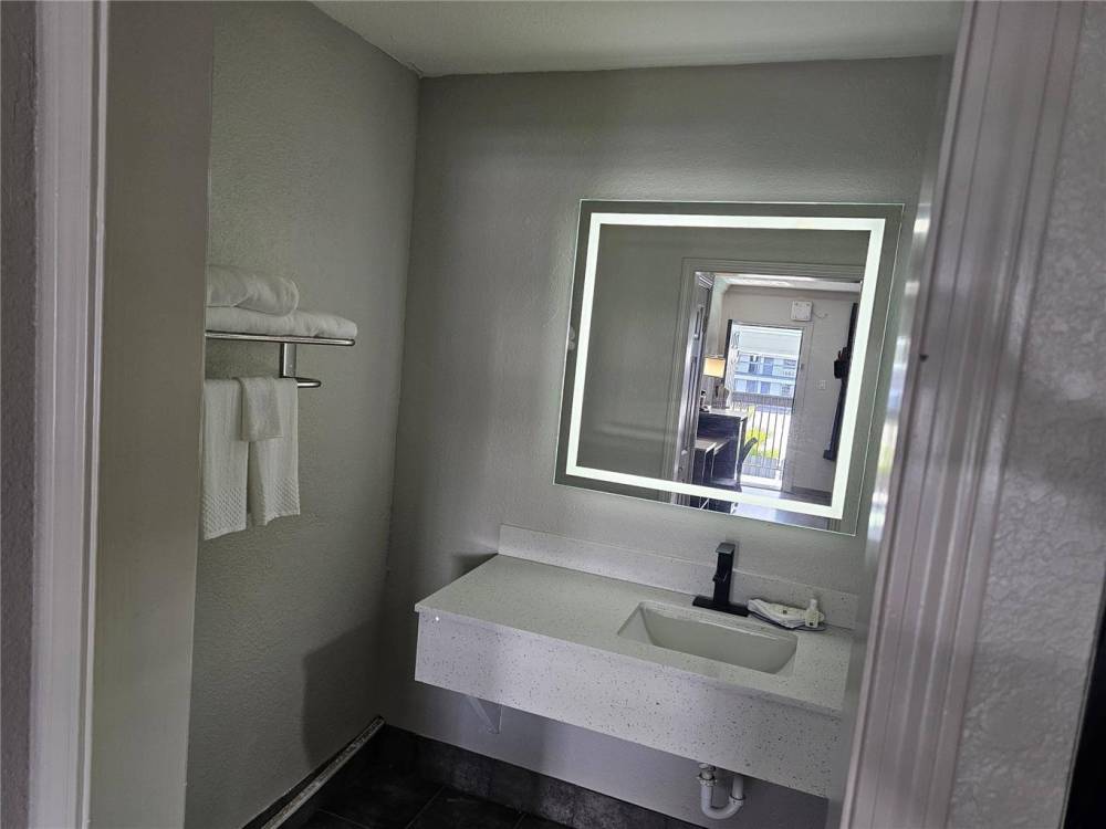 Quality Inn And Suites Metairie 6