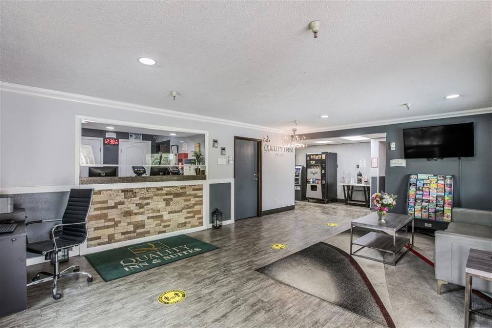 Quality Inn Atlanta Airport-central 6