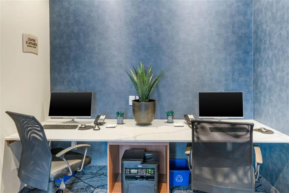 Quality Inn Centre-ville 4