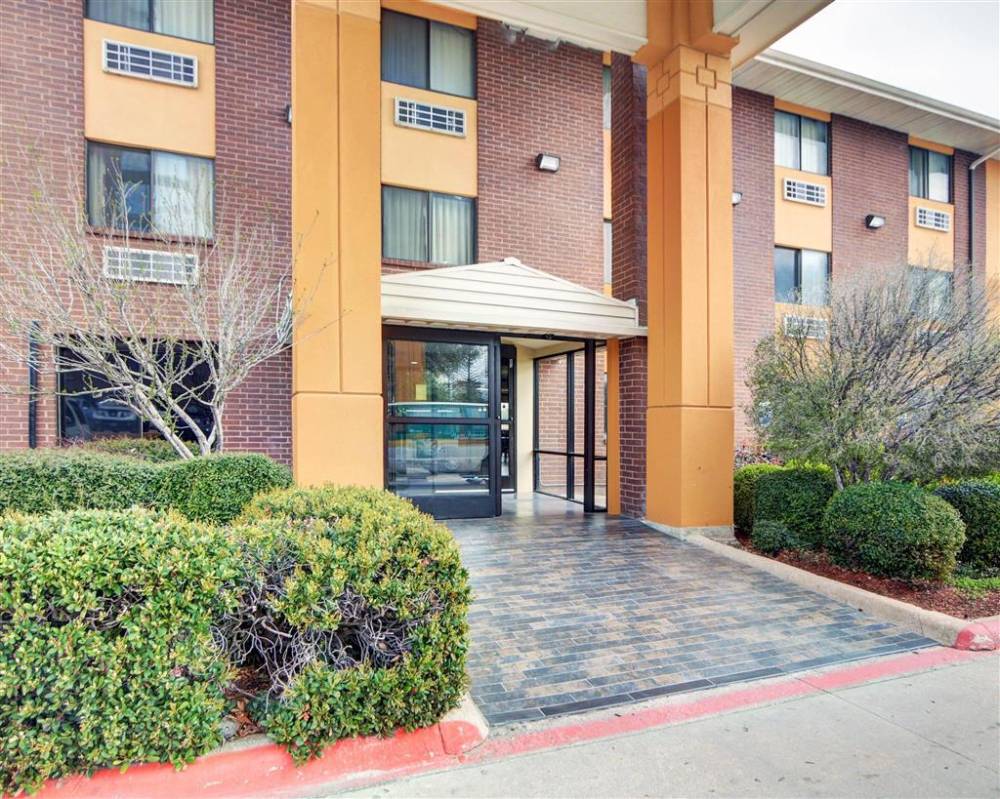 Quality Inn Dfw Airport North 3