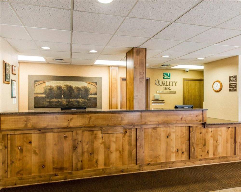 Quality Inn Homestead Park 7