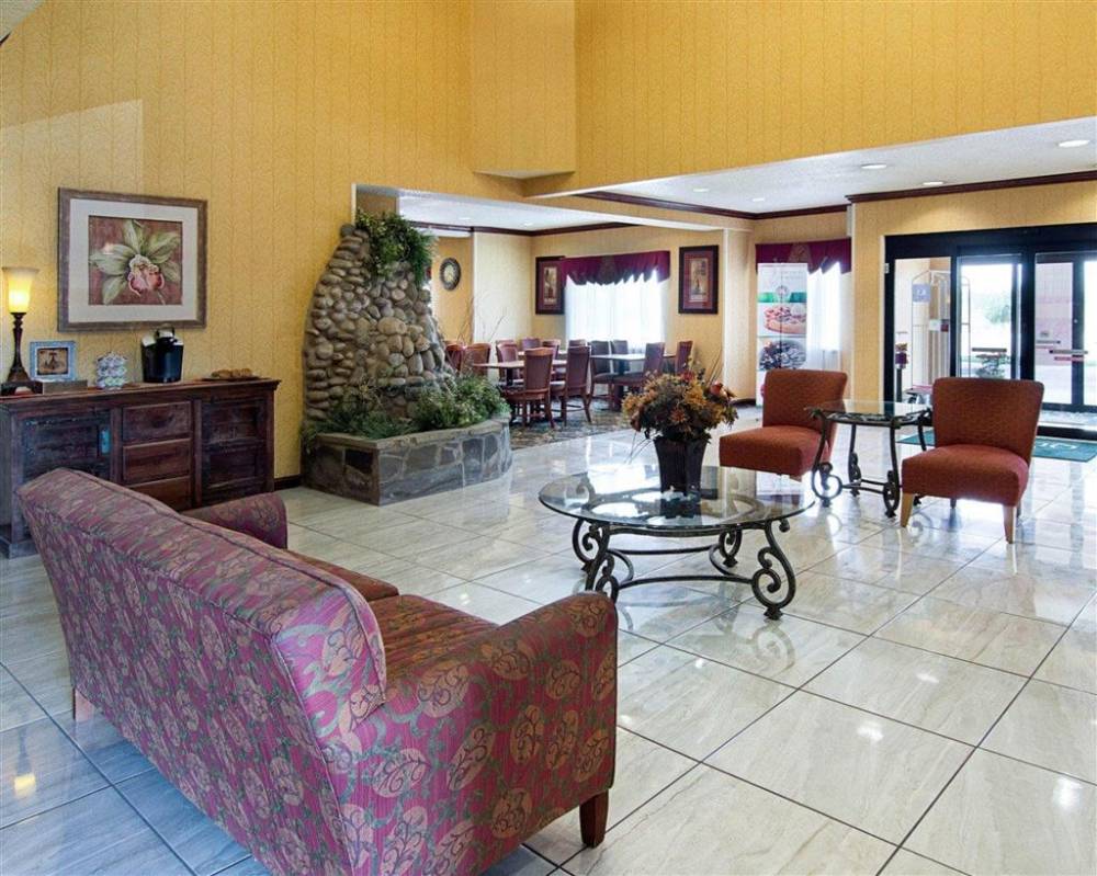 Quality Inn Midland South 6