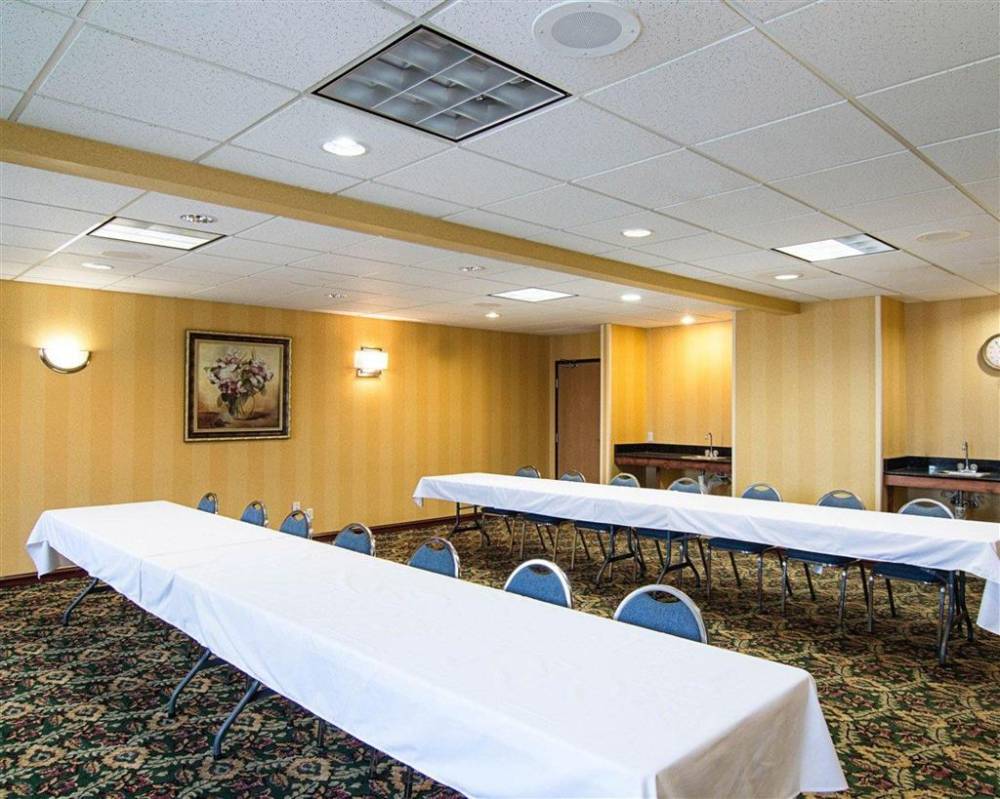 Quality Inn Midland South 5