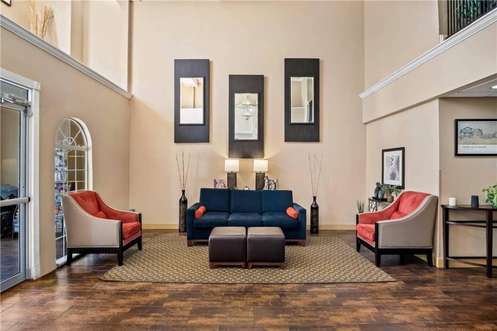 Quality Suites Irving-las Colinas 8