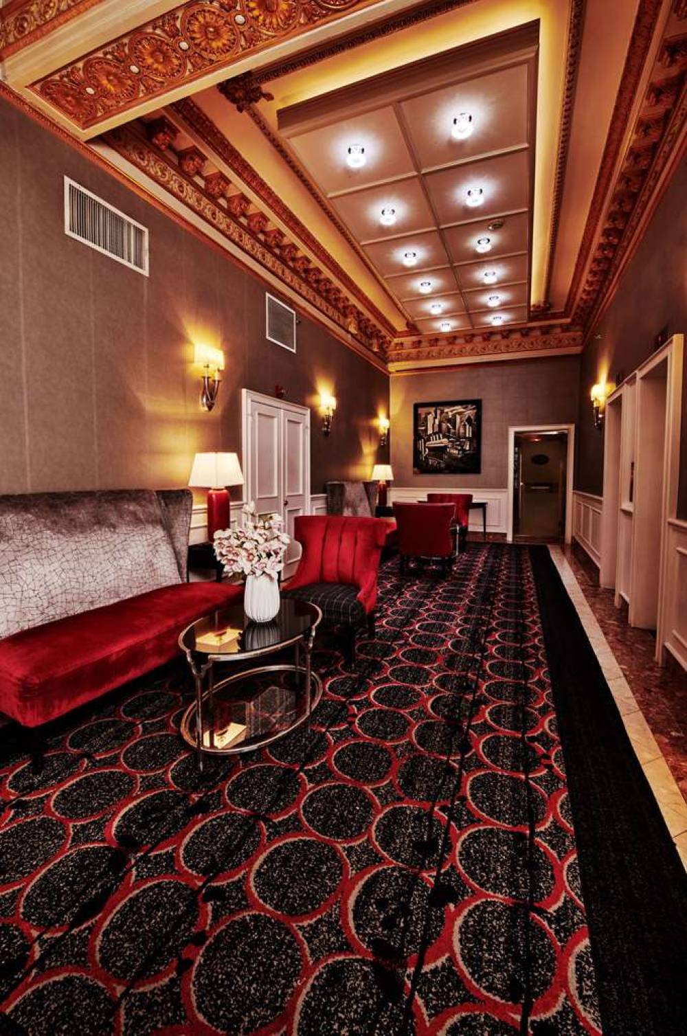 Radio City Apartments 3