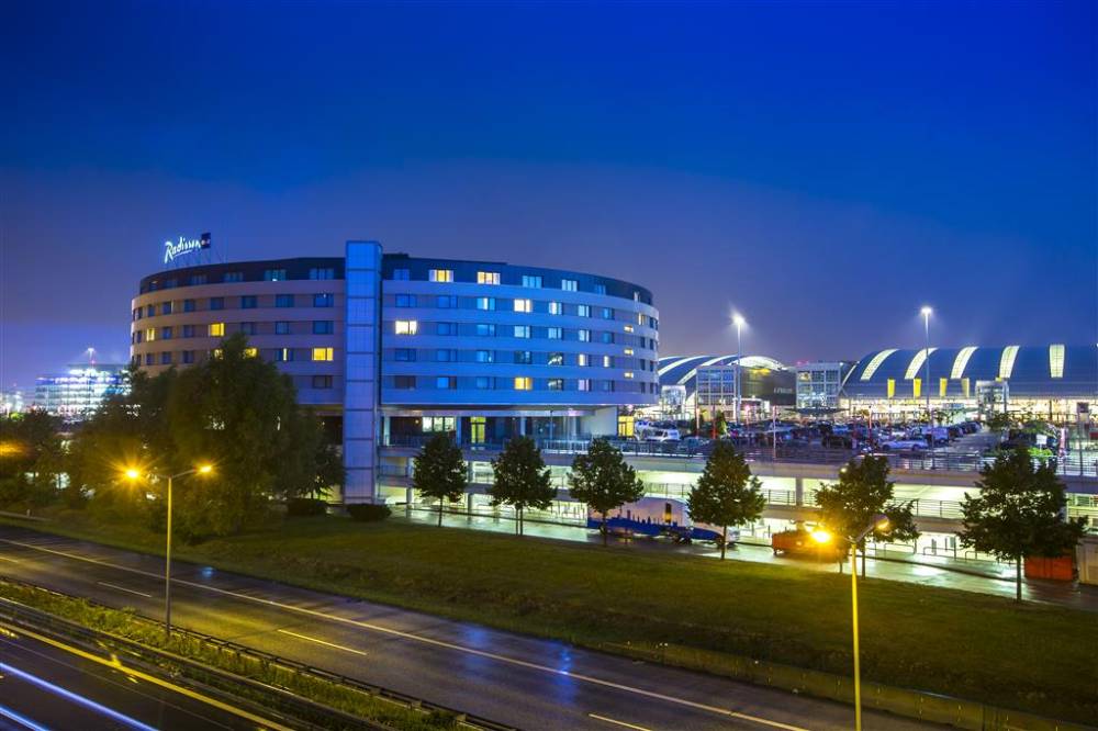 Radisson Blu Hamburg Airport 6