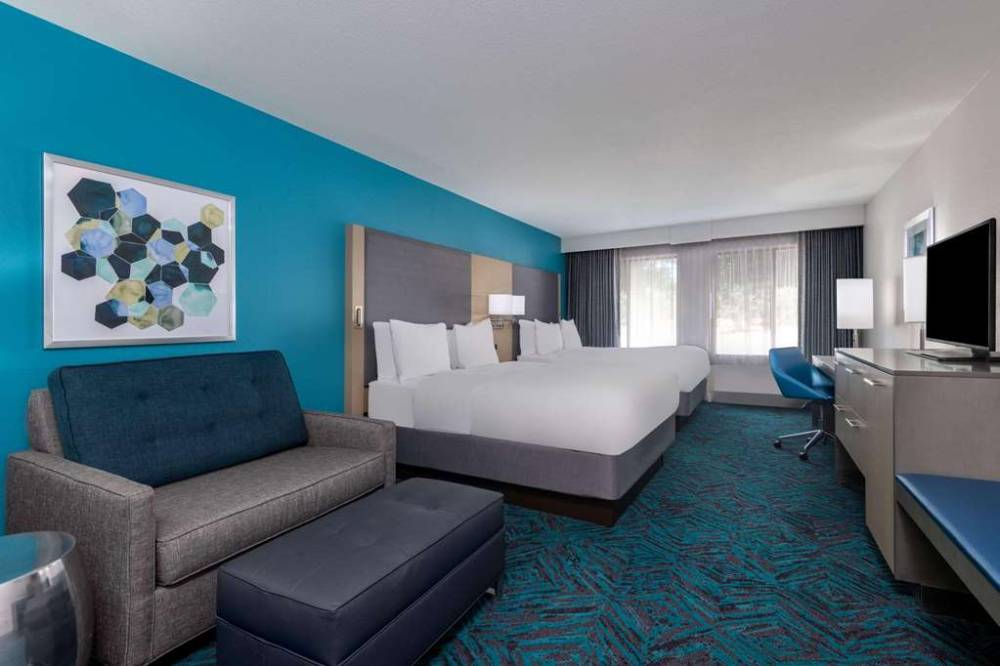Radisson Hotel Colorado Springs Airport 9