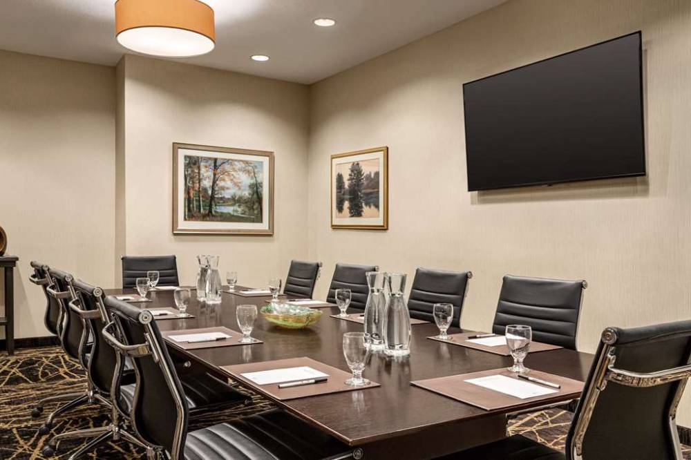 Radisson Hotel Colorado Springs Airport 5