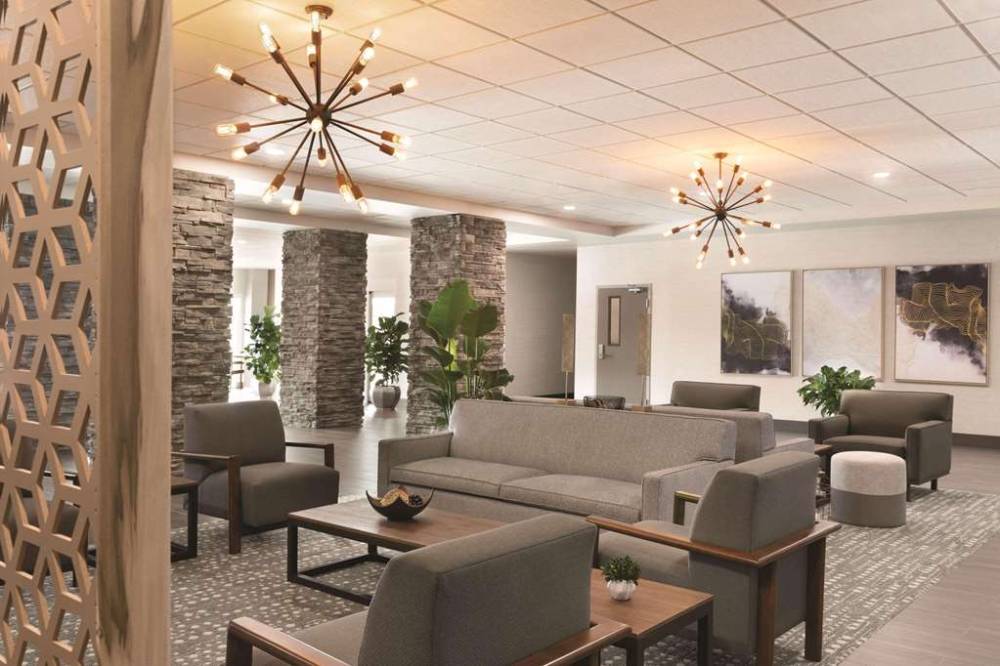 Radisson Hotel Oklahoma City Airport 3
