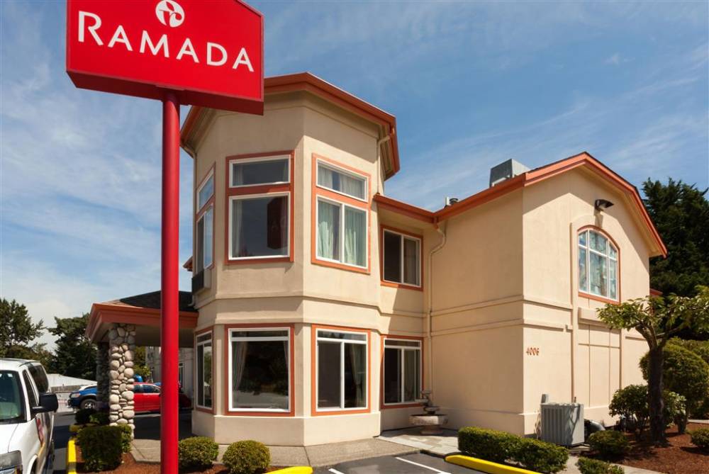 Ramada By Wyndham Seatac Airport North 1