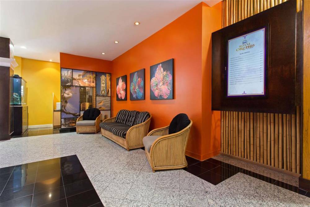 Ramada By Wyndham Tampa Westshore Airport South 3