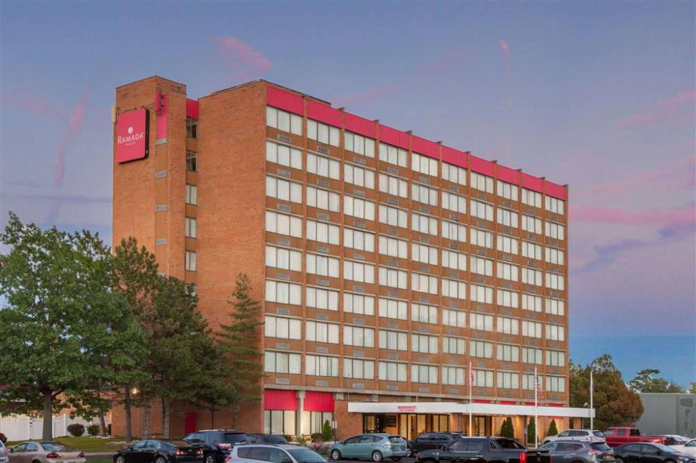Ramada Plaza By Wyndham Albany 1