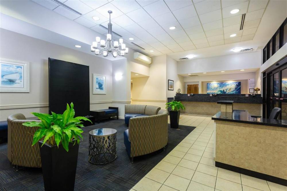 Ramada Plaza By Wyndham Virginia Beach 3