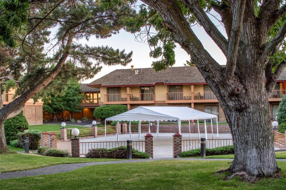 Red Lion Hotel Pasco Airport & Conference Center 2