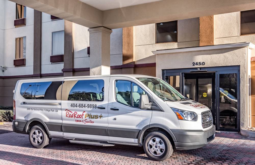 Red Roof Plus+ & Suites College Park - Atl Airport