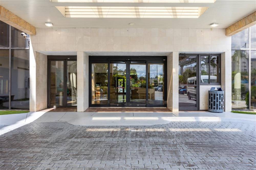 Regency Miami Airport By Sonesta 2