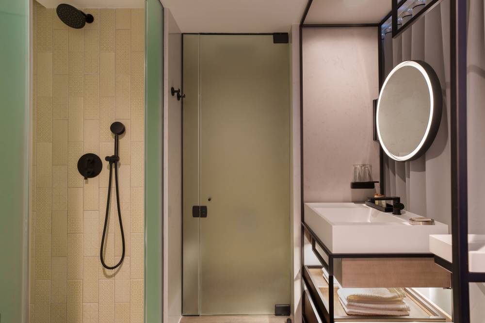 Renaissance New York Flushing Hotel At Tangram 4