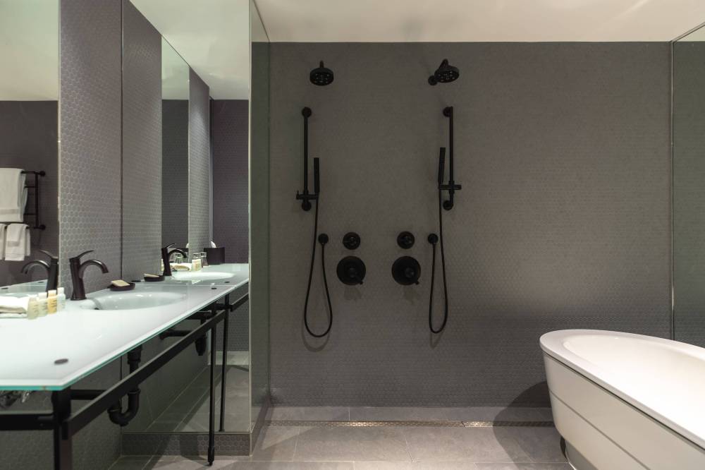 Renaissance New York Times Square Hotel 1