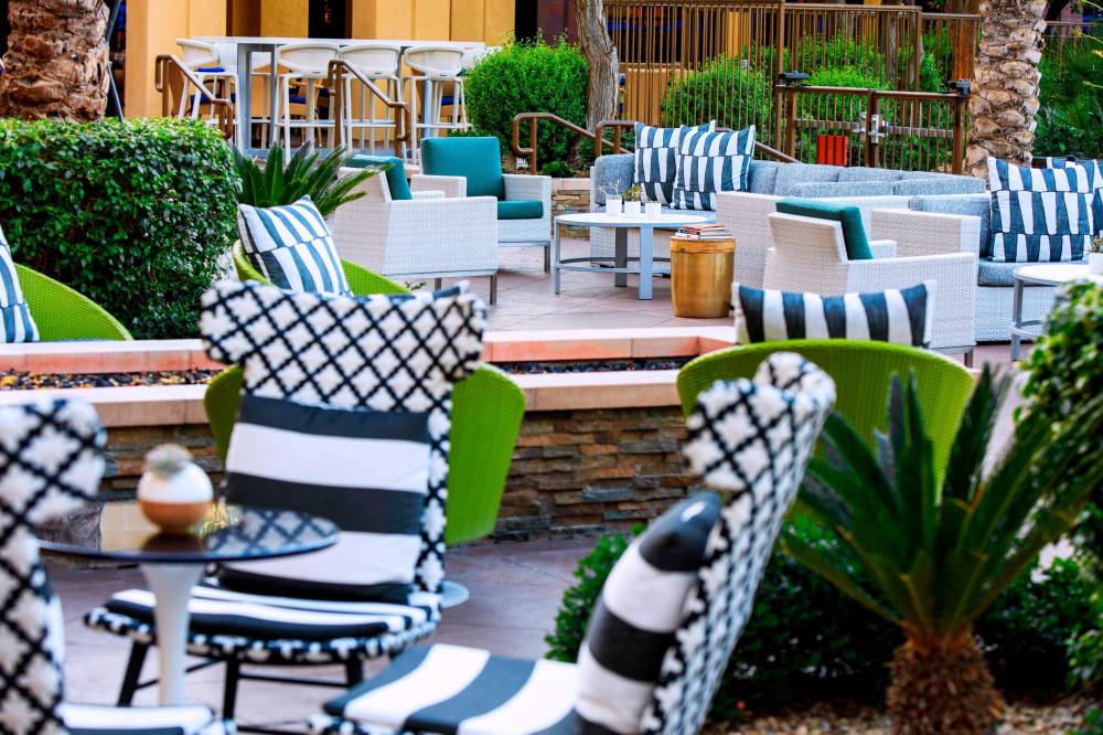 Renaissance Palm Springs Hotel 4