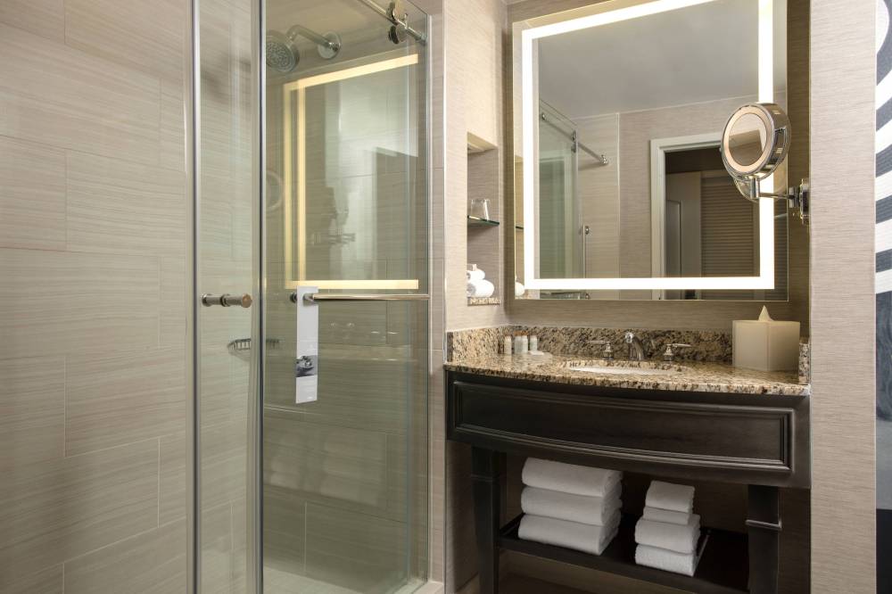 Renaissance Tampa International Plaza Hotel 1